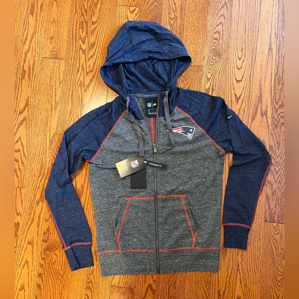 NWT Nike Women’s New England Patriots Hoodie